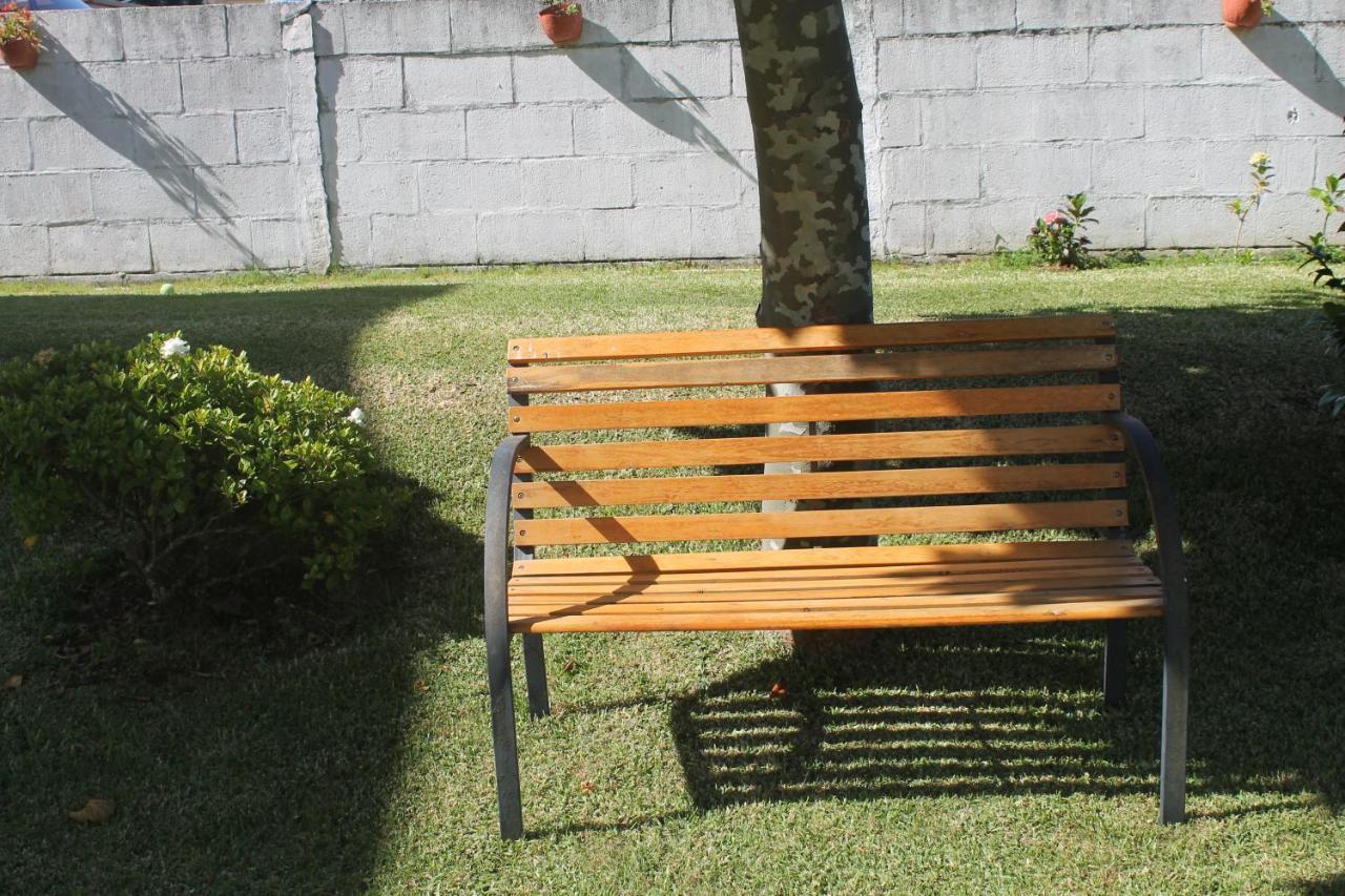 Precioso Piso En Playa America Con Jardin Privado. Nigrán Buitenkant foto